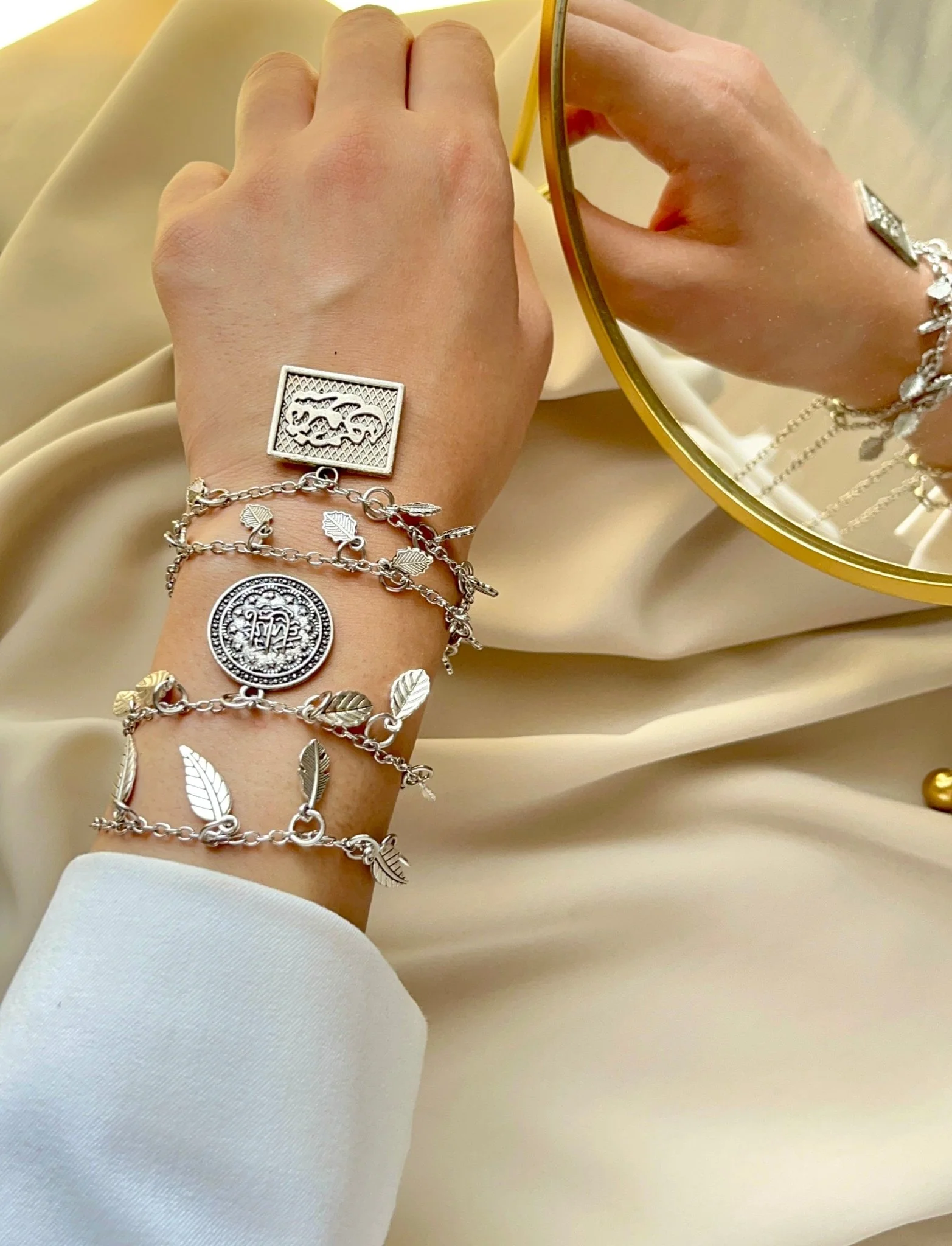 Waad Simple Bracelets - Image 2