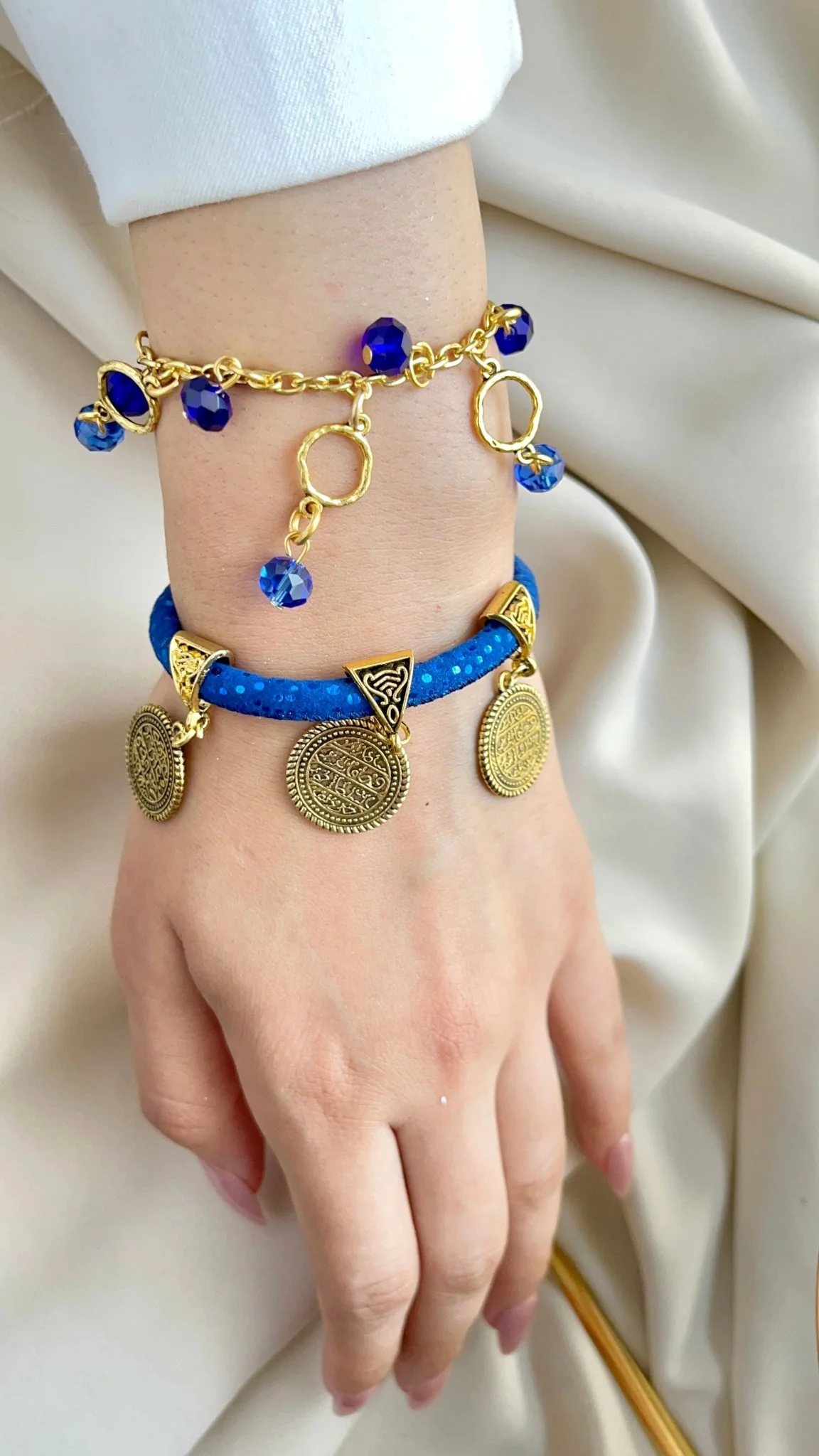 Zainab Simple Bracelets - Image 2